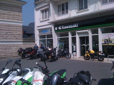 Kawasaki dealer