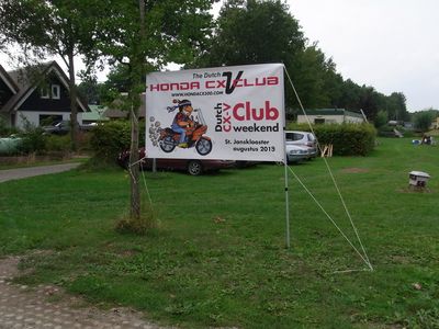 ... het spandoek ...