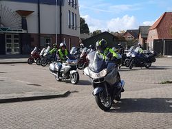 ... vertrek groep 1 ...