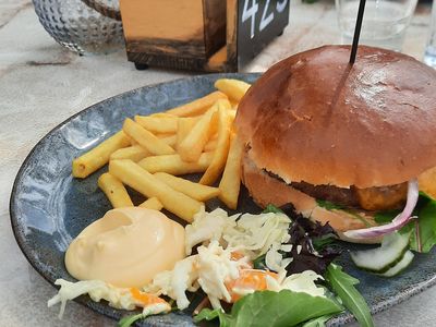 ... broodje hamburger ...