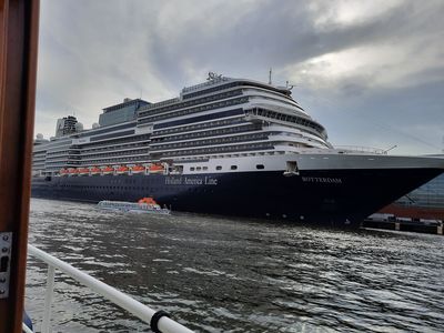 ... cruise schip de Rotterdam ...